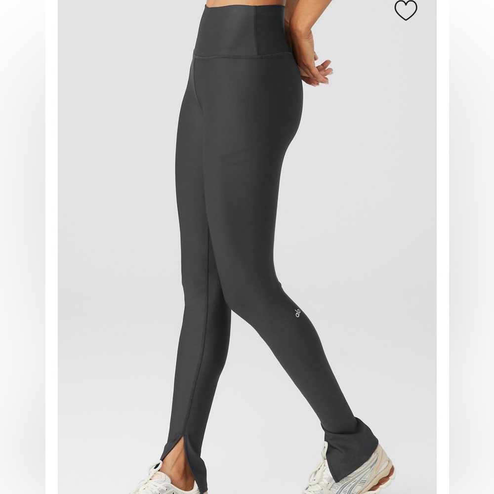 Alo- Airlift High-Waist Elongated Legging